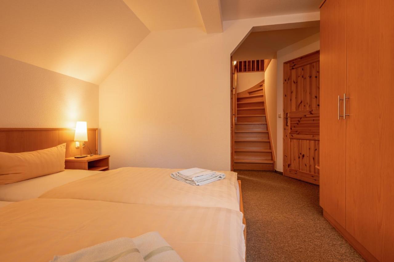 Zur Margarethenmuehle - Landgasthof Und Waldhotel Rosswein 外观 照片